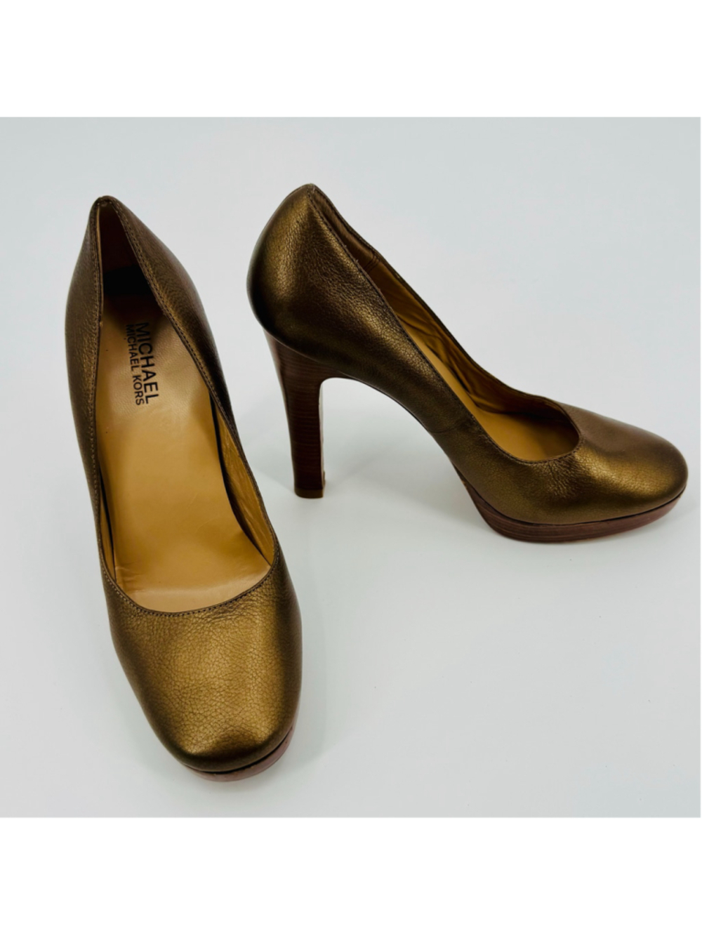Michael Kors Gold Bronze Leather Heels Size 7.5